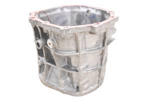 Polaris - 17 Polaris Slingshot SL Transmission Gear Case Housing - Image 8