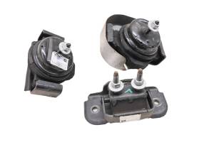 17 Polaris Slingshot SL Engine Motor Bracket Mounts