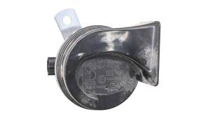 Polaris - 17 Polaris Slingshot SL Horn - Image 2