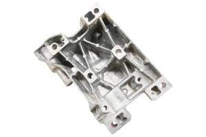 Polaris - 21 Polaris Pro XD 2000G Engine Gearcase Coupler Bracket - Image 7