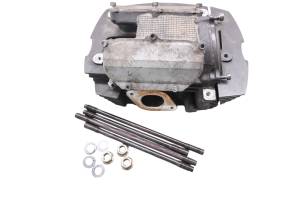 14 Yamaha Bolt R-Spec Front Cylinder Head XVS950