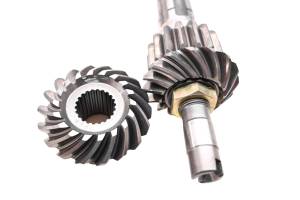 Arctic Cat - 99 Arctic Cat 300 4x4 Transmission Bevel Gears Output Shaft - Image 3
