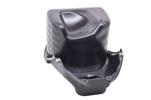 Piaggio - 24 Piaggio Liberty 150 Rear Undertail Helmet Storage Box - Image 3