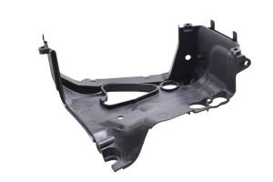 Piaggio - 24 Piaggio Liberty 150 Cylinder Head Intake Side Cover - Image 3