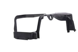 Piaggio - 24 Piaggio Liberty 150 Cylinder Head Exhaust Side Cover - Image 2