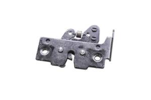 Piaggio - 24 Piaggio Liberty 150 Seat Latch - Image 3