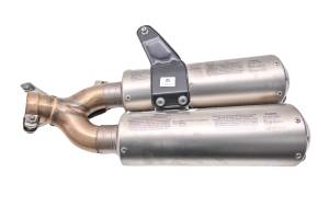 22 Indian FTR1200S Muffler Exhaust Pipe Akrapovic - Image 2