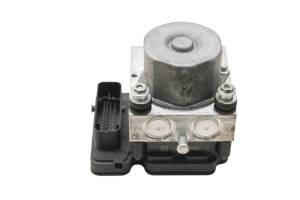 20 Polaris Slingshot SLR Autodrive Electric Abs Brake Control Unit