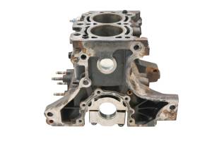 John Deere - 16 John Deere Gator XUV590i Crankcase Center Crank Case & Cylinders - Image 3