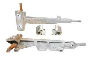 John Deere - 16 John Deere Gator XUV590i Tailgate Support Brackets Left & Right - Image 2