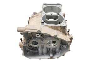 19 Arctic Cat Wildcat Sport LTD EPS Crankcase Center Crank Case Textron - Image 2