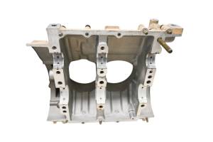 19 Arctic Cat Wildcat Sport LTD EPS Crankcase Center Crank Case Textron - Image 7