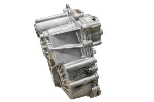 19 Arctic Cat Wildcat Sport LTD EPS Transmission Gear Case Housing Textron - Image 7