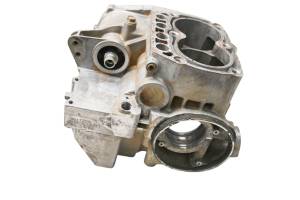 Polaris - 03 Polaris Sportsman 700 4x4 Crankcase Center Crank Case - Image 4