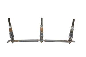 Kubota - 15 Kubota RTV-X900W Glow Plugs & Bracket - Image 2