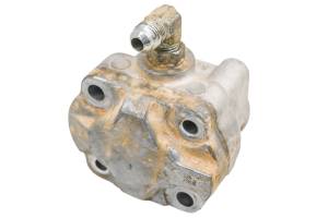 Kubota - 15 Kubota RTV-X900W Hydraulic Oil Pump - Image 2