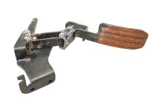 15 Kubota RTV-X900W Accelerator Pedal