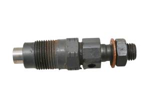 Kubota - 15 Kubota RTV-X900W Fuel Injector - Image 1