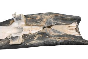 19 Yamaha YZ250F Seat Guts - Image 4