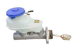 Kubota - 15 Kubota RTV-X900W Rear Brake Master Cylinder - Image 2