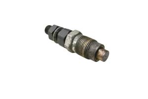 Kubota - 13 Kubota RTV900XT Fuel Injector - Image 3