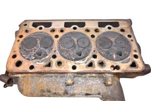 Kubota - 11 Kubota RTV 900 XT Diesel Cylinder Head & Injectors - Image 6