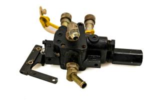 04 Kubota RTV900W Hydraulic Control Valve