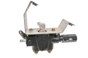 Kubota - 15 Kubota RTV1100CWX Hydraulic Control Valve - Image 3