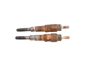 Kubota - 15 Kubota RTV1100CWX Glow Plugs - Image 2