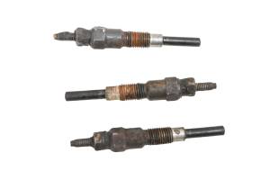 Kubota - 15 Kubota RTV-X900 Glow Plug - Image 2