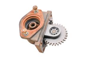 10 Kubota RTV900W6 Gear Pump