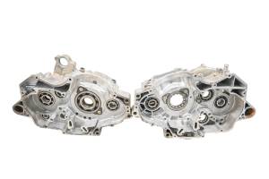 Polaris - 03 Polaris Predator 500 2x4 Crankcase Center Crank Case - Image 6