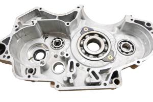 Polaris - 03 Polaris Predator 500 2x4 Crankcase Center Crank Case - Image 7