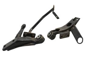 BMW - 98 BMW K1200RS Engine Motor Brackets Mounts Left & Right - Image 4