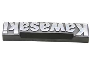 Kawasaki - 03 Kawasaki Prairie 650 4x4 Front Grill Emblem KVF650 - Image 2