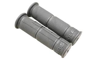 Polaris - 23 Polaris Sportsman 850 Ultimate Trail Handlebar Grips - Image 3