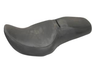 00 Harley-Davidson FLHRCI Touring Road Glide Classic Seat - Image 2