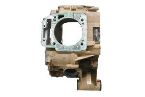 Bombardier - 06 Can-Am Outlander 800 4x4 XT Crankcase Center Crank Case Bombardier - Image 2