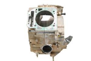 Bombardier - 06 Can-Am Outlander 800 4x4 XT Crankcase Center Crank Case Bombardier - Image 4