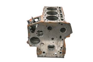 Kubota - 18 Kubota RTV-X1140W Crankcase Center Crank Case & Cylinders - Image 4
