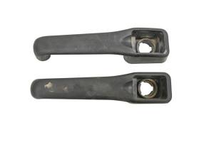 18 Kubota RTV-X1140W Door Handles
