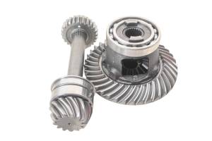 18 Kubota RTV-X1140W Transmission Bevel Gears Output Shaft