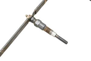 Kubota - 20 Kubota RTV-X900 Glow Plugs & Bracket - Image 3