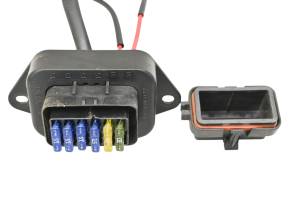 Bombardier - 02 Can-Am Quest 650 XT 4x4 Fuse Box Bombardier - Image 3