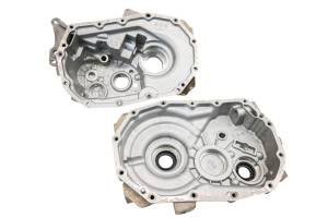 John Deere - 11 John Deere Gator XUV550 Transmission Gear Case Housing - Image 5