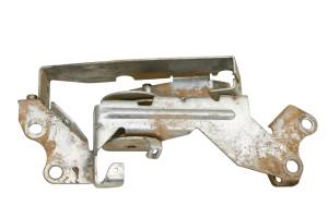 John Deere - 11 John Deere Gator XUV550 Throttle Bracket Mount - Image 3