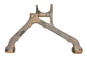 John Deere - 11 John Deere Gator XUV550 Rear Lower Right A-Arm - Image 4