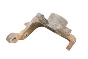 John Deere - 11 John Deere Gator XUV550 Front Right Spindle Knuckle - Image 2