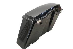 13 Harley-Davidson FLTRU Left Saddlebag & Cover - Image 3