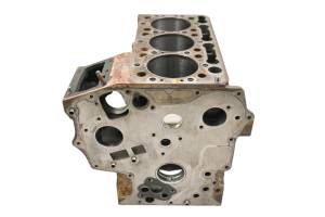 Kubota - 11 Kubota RTV900XTW Crankcase Center Crank Case & Cylinders - Image 3